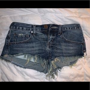 One teaspoon shorts size 23